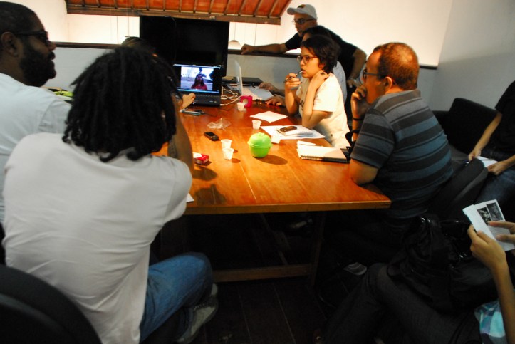 comunicação à mão - edição